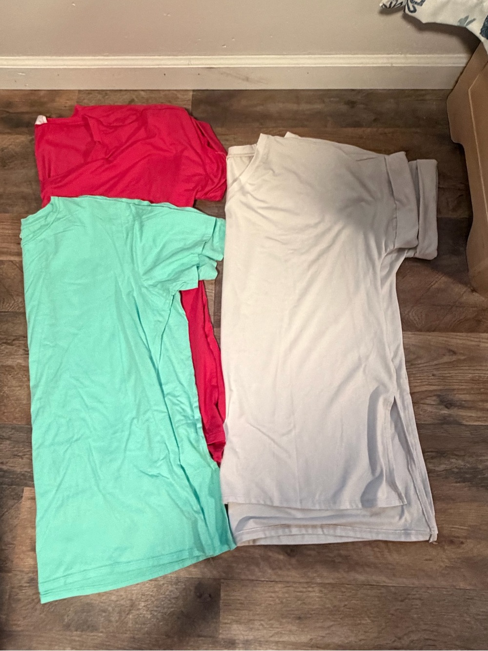 Zenana Outfitters Tees — Mint, White & Raspberry - Picture 2 of 3